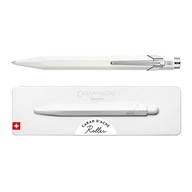 Biele guľôčkové pero CARAN D'ACHE 849 M v puzdre