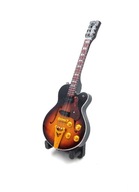 Mini gitara 15cm - BMG-011 Elvis Presley -GD