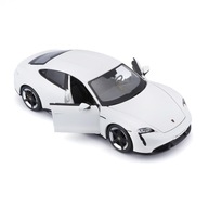 Porsche Taycan Turbo S biely 1:24 Bburago 18-21098