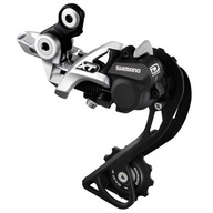 Zadná prehadzovačka Shimano Deore XT RD-M786 SGS strieborná.