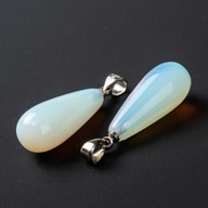 Prívesok Teardrop Opalite 27x10mm