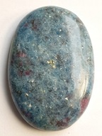 FUSIMA Ruby v kyanitovom kabošone ~3,8x2,6 cm č. 1