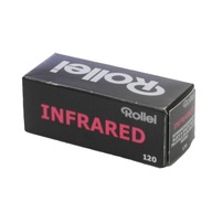 Rollei INFRARED 120 širokouhlý čiernobiely negatív