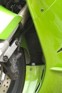 KRYT NA RADIÁTOR KAWASAKI ZX12-R 02-06 TITANIUM