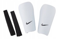 Futbalové chrániče holení NIKE GUARD R. M