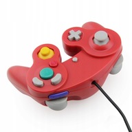 Gamepadový ovládač IRIS Pad pre konzoly Nintendo GameCube NGC a Wii, červený