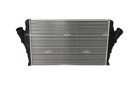 INTERCOOLER VECTRA C 1.9D NRF 30475 Chladič vzduchu