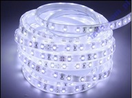 VODEODOLNÝ STUDENÝ BIELY PÁS 300 LED SMD 2835 5m