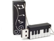 USB PENDRIVE 32 GB ORGÁNOVÁ KLÁVESNICA HUDBA + KEYRING